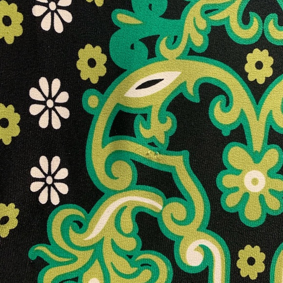 Woman’s dress - Picture 4 of 4